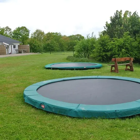 דירה Fitting Landsbyferie