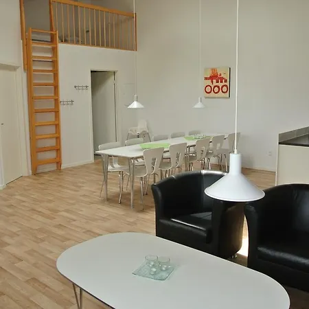 Apartment Fitting Landsbyferie