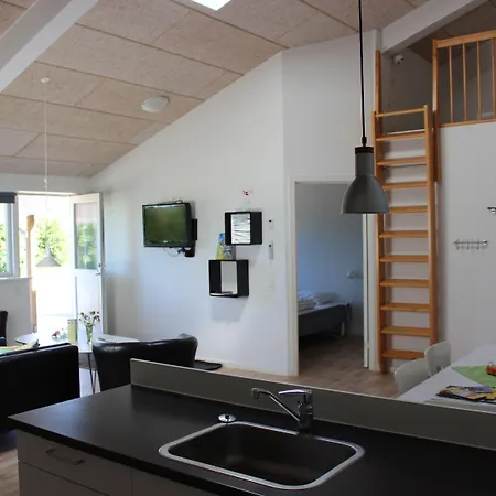 Fitting Landsbyferie דירה וורבסה